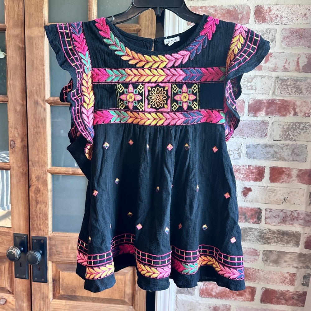 En Creme Anthro Top Women Black Floral Embroidered Flutter Sleeve Boho Peasant L